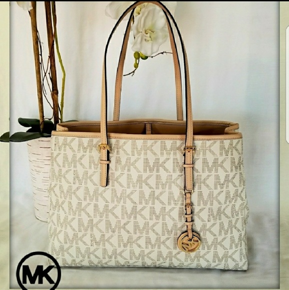 Michael Kors Bags | Sold Michael Kor Vanilla Signature Tote | Poshmark